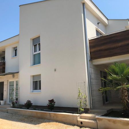 Apartmani Gavran Sukošan 외부 사진